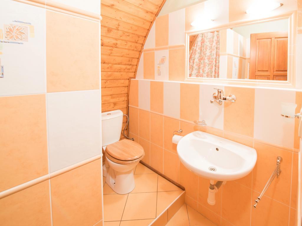 Penzion Uno Hradec Kralove Room photo